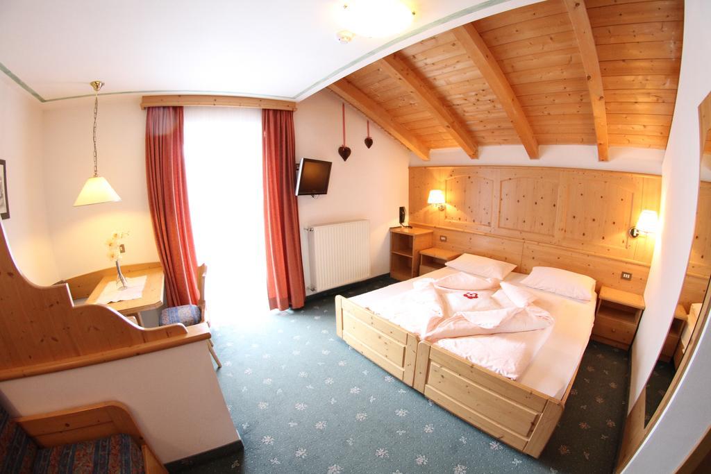 Hotel Val Selva di Val Gardena Room photo